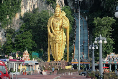 Tempat Wisata di Kuala Lumpur : Batu Caves (Gua Batu)