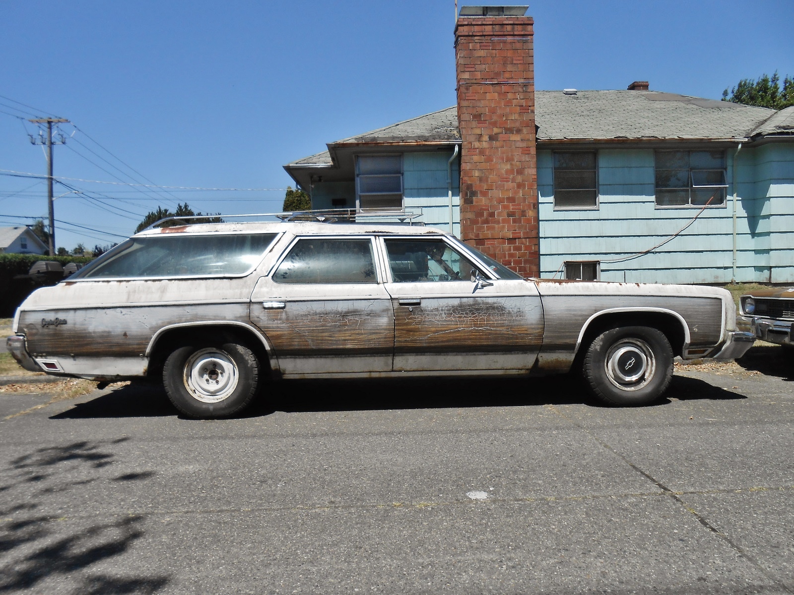 Seattles Parked Cars  1973 Chevrolet Caprice Estate Wagon