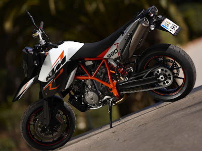 2009 ktm 990 supermoto r picture design and specification