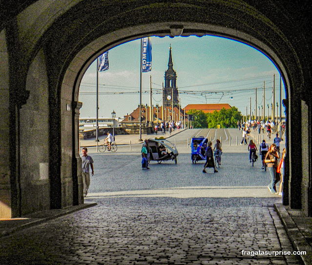 Acesso ao Centro Histórico de Dresden, Alemanha