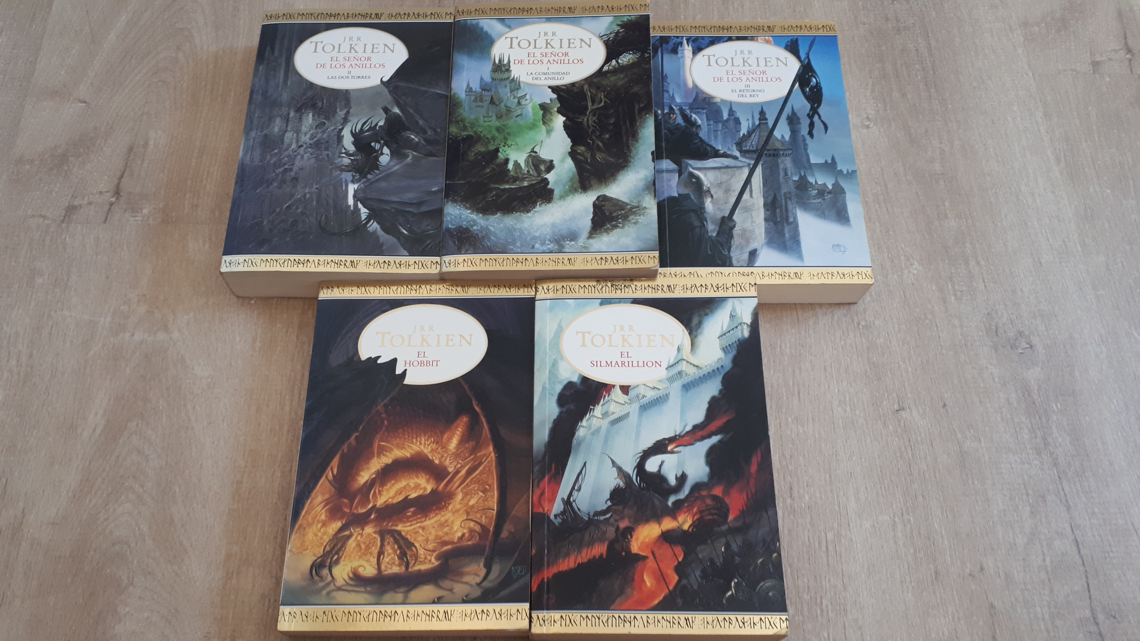 Quieres llevarte la colección completa de El Señor de los Anillos de  Tolkien en edición coleccionista?