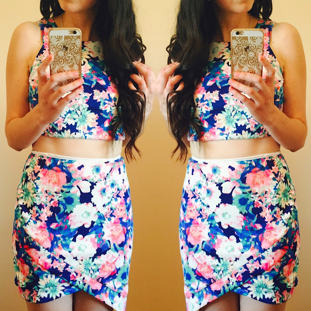 abs, working out, floral two piece set, floral set, floral dress, floral crop top, floral skirt, pretty, love, teen fashion, teen fashion outfits, crop top, 2 piece set, 