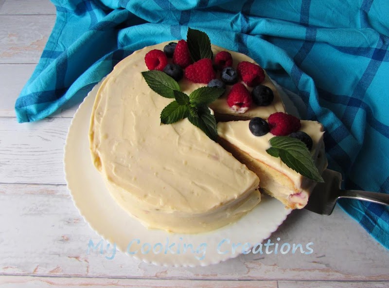 Торта с млечен крем и горски плодове * Torta con frutti di bosco e crema