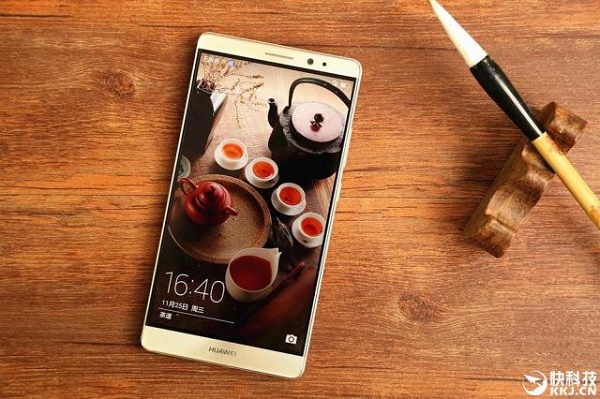 Huawei Mate 8 có giá bán khởi điểm 469 USD
