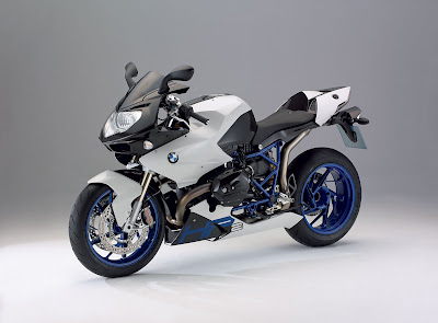 2009 BMW HP2 Sport front