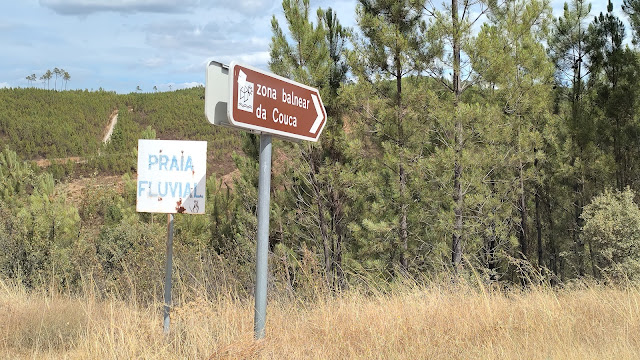 Placa da Zona Balnear da Couca