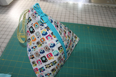 Pyramid Zipper Pouch