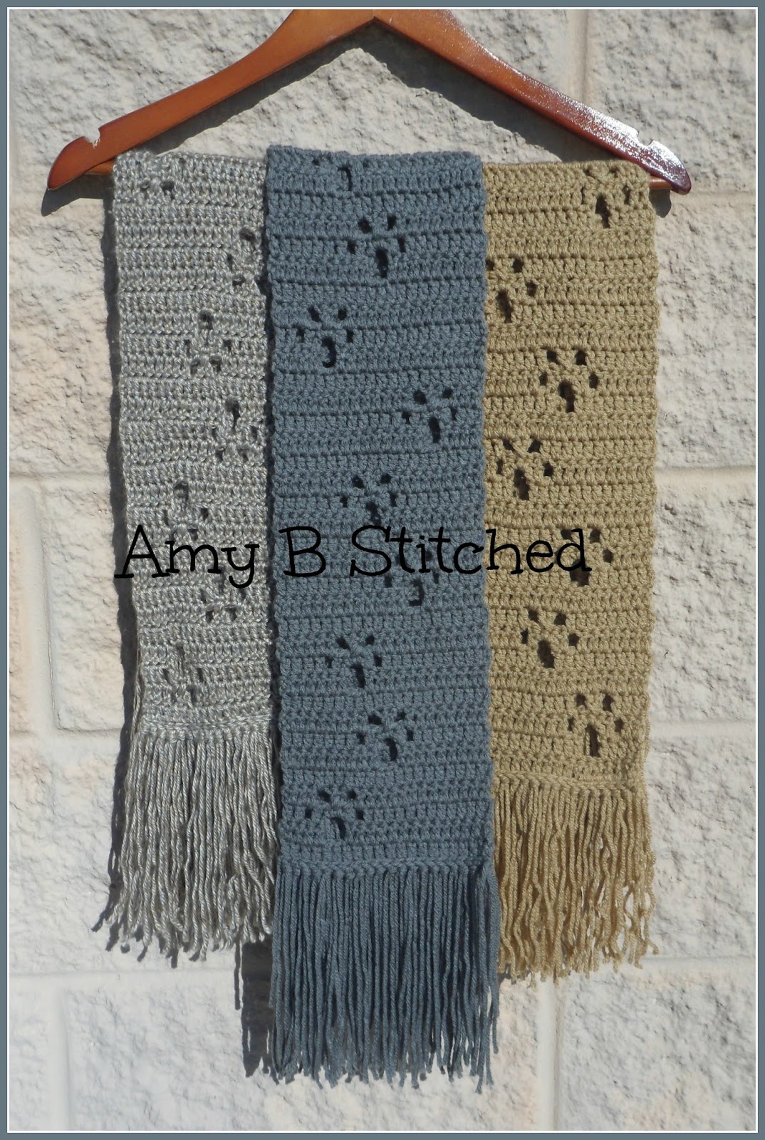 A Stitch At A Time For Amy B Stitched Meandering Paw Prints