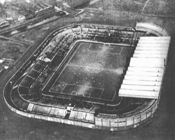 Resultado de imagen para estadios de futbol antiguos 1920