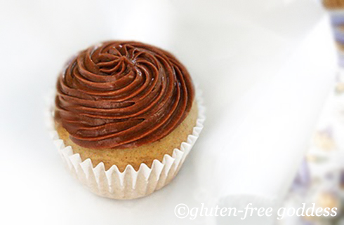 Gluten Free Vanilla Cupcake