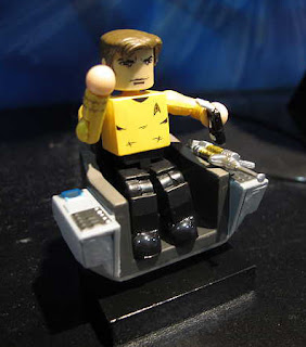 Diamond Select 2013 Star Trek Minimates Enterprise - Captain Kirk in Command Chair