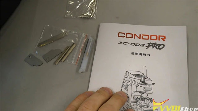 Xhorse Condor XC-002 Pro Unboxing and Review 11