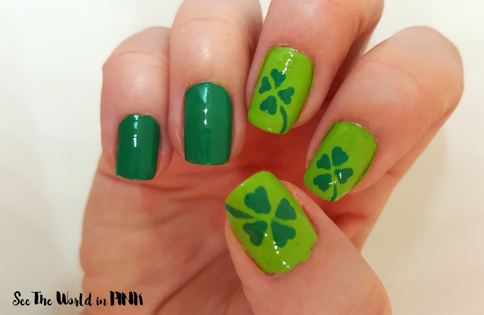 Manicure Monday - St. Patrick's Day 4-leaf Clover Nails | See the World