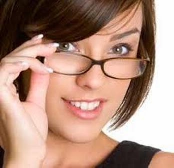 Tips Memilih Kacamata  Hitam Untuk  Wajah Bulat  Kamu Harus 