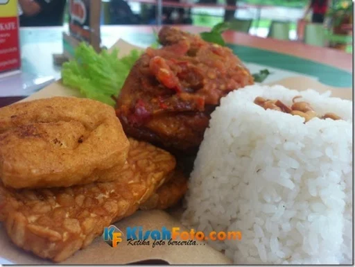 Ayam Bakar Taliwang Kisah Foto