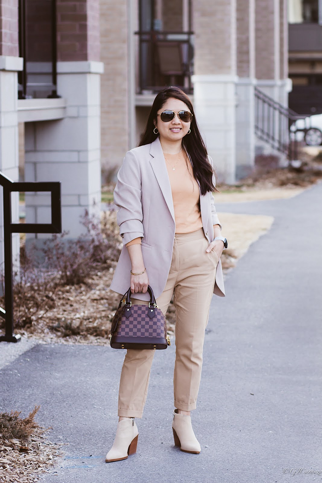 Uniqlo Blazer_Zara Pants_Vince Camuto Booties_Louis Vuitton AlmaBB Bag_Banana Republic Knitted Top_Ray-Ban Polarized Sunglasses_Work Outfit_Petite Style