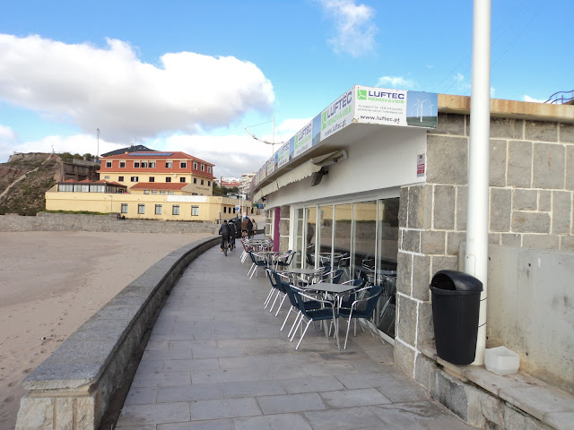 Praia da Areia Branca Youth Hostel