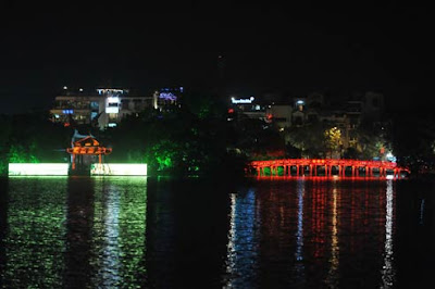 Streets in Hanoi photo before great festival