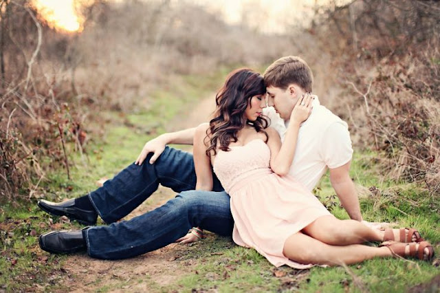 young couple photoshoot