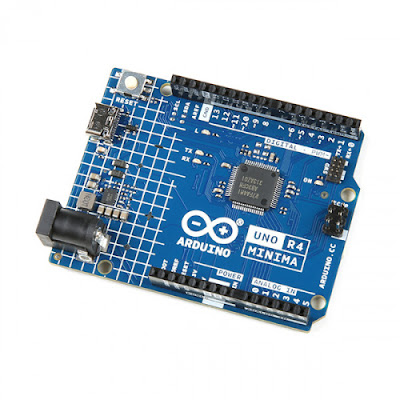 Arduino UNO R4 - 1