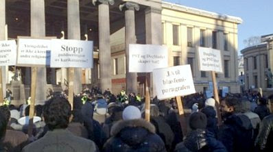 Norway: Motoon protest #1