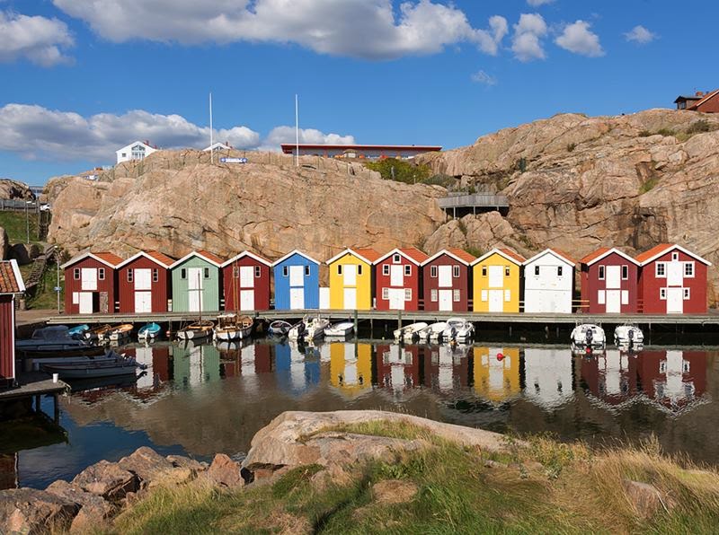 Smogen is situated in Västra Götaland County of Sweden. It is one of the liveliest "summer towns" of the Swedish West Coast.