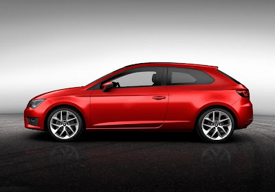 Seat Leon SC (2013) Side