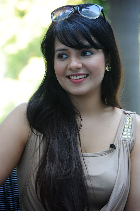 saloni , saloni new unseen pics