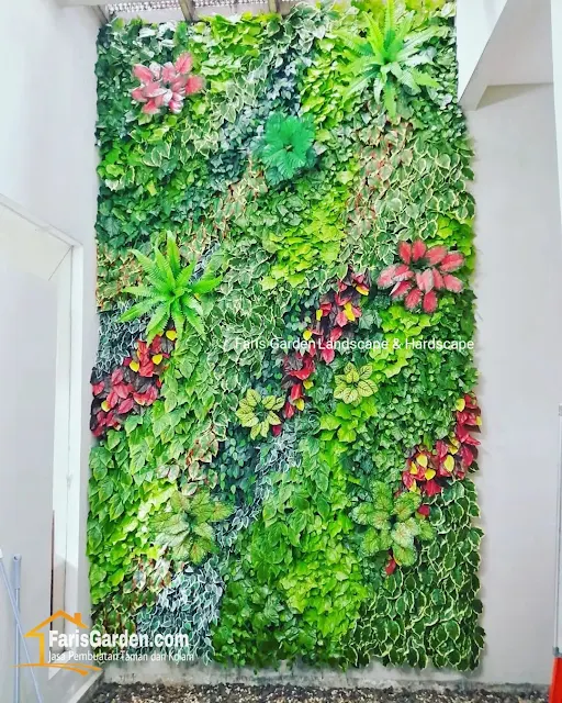 Jasa Vertical Garden Mojokerto - Tukang Taman Vertikal Asli & Vertical Sintetis di Mojokerto