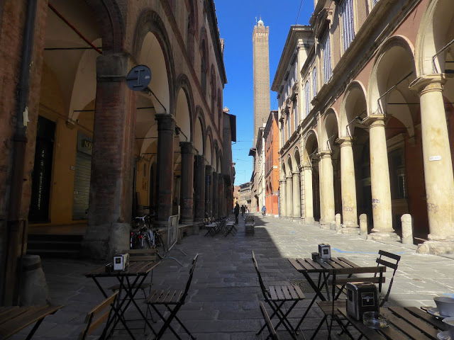 Bologna-Vanilla caffè