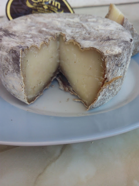 Queso Caprín