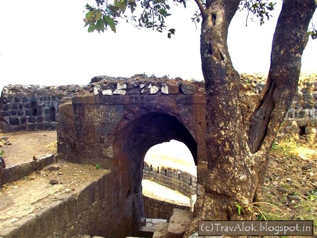 Tikona Fort, Tikona Fort Images, Tikona Fort Trek, Tikona Fort Hike