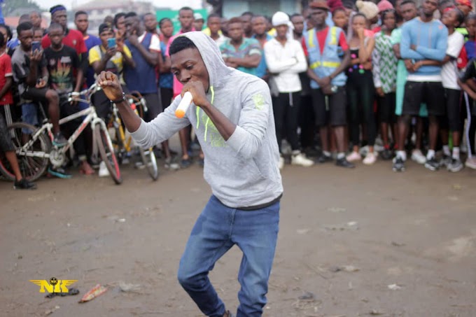 [Ent] Jmanly shutdown Enyimba street show host by DJ Slash with Afam but zeak check photos below. - omatunes