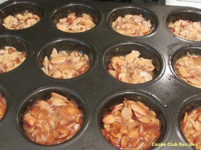 baked cookies in muffin pan