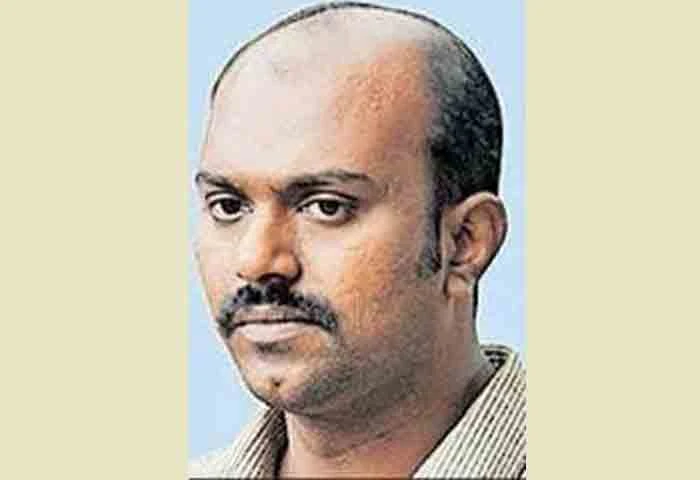 TK Rajeesh, fourth accused in TP murder case, produced in court without security arrangements; Prison department started investigation, Kannur, News, TK Rajeesh, TP Murder Case, Accused, Court, Police, Probe, Kerala
