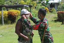 Satgas Pamtas Yonif 403/WP Berikan Masker dan Pengobatan Gratis ke Warga Workwana Keerom