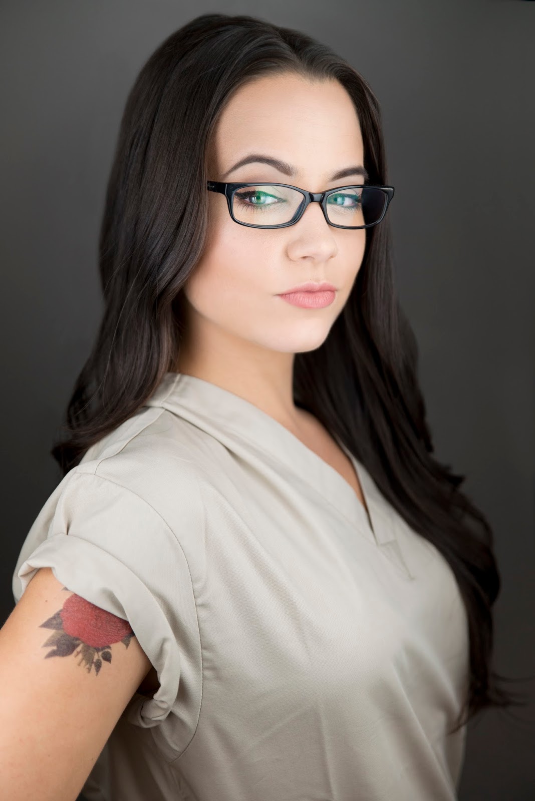 Erin S Faces Alex Vause Orange Is The New Black Makeup Tutorial And Costume Breakdown