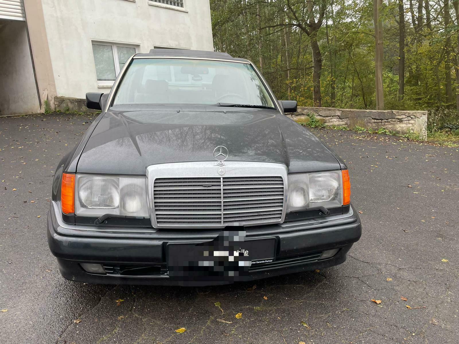 Mercedes-Benz W 124 500 E Front