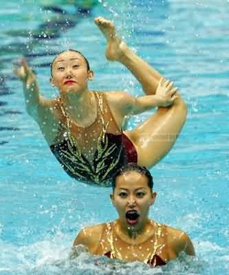 Funny swimming pictures