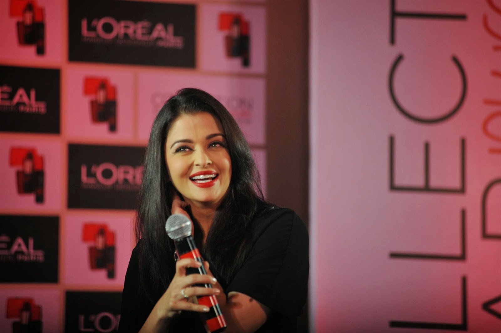 Aishwarya-Rai-Bachchan-Launch-Loreal-Pure-Reds-Collection-of-Lipsticks-4