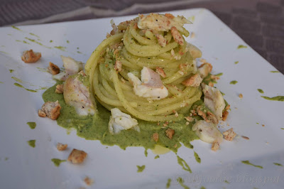 Spaghettoni, Spigola, Zucchine Romanesche, Taralli