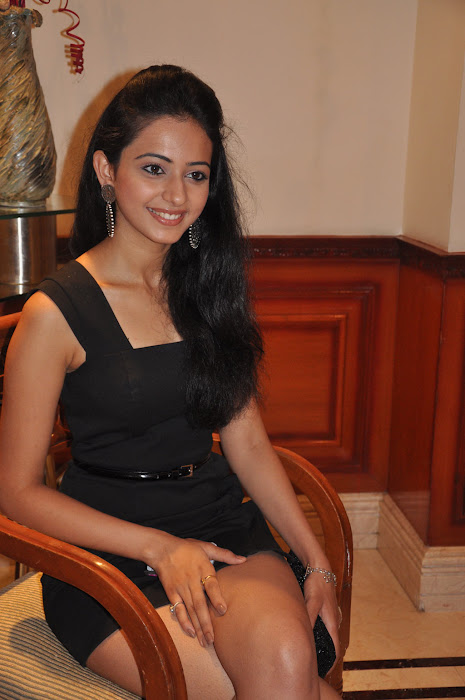 rakul preet singh spicy shoot unseen pics