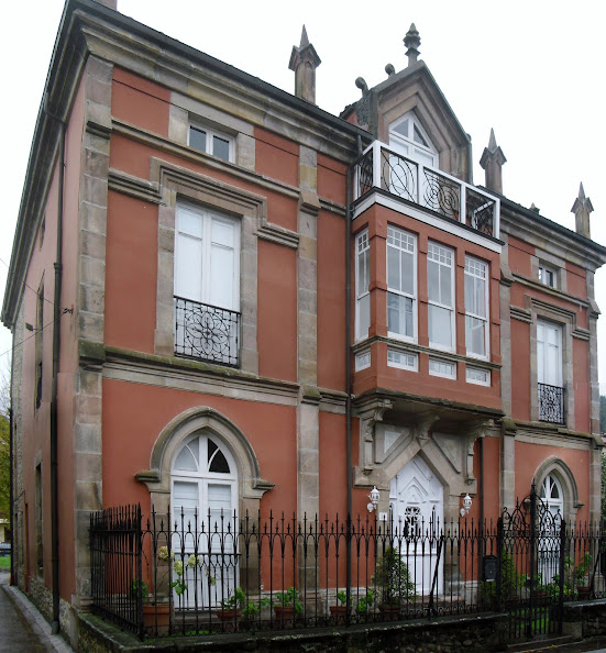 Casco Antiguo de Cartes