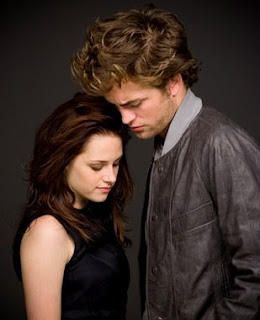 Robert Pattinson and Kristen Stewart