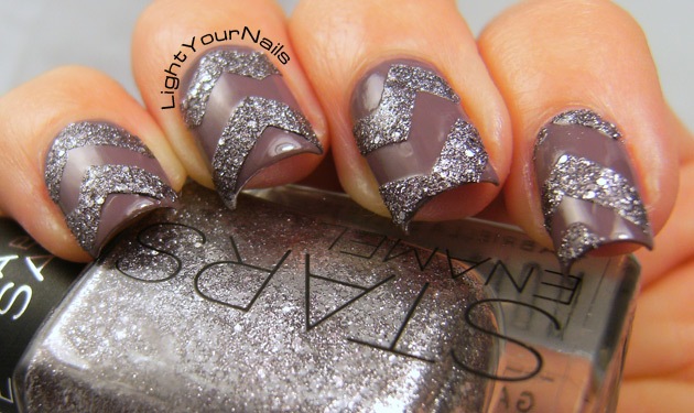 chevron nails