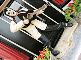 Elvis en la Ruta 66 en Arizona