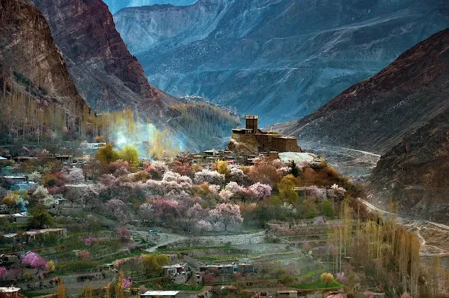 Explore the Historic Altit Fort in Hunza Valley, Pakistan