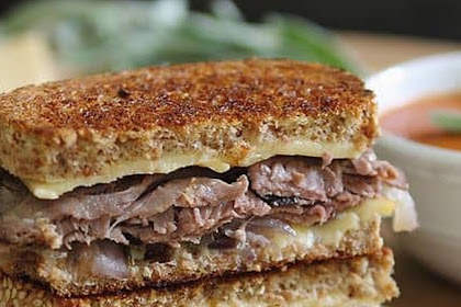 Roast Beef Smoked Gouda Grilled Cheese
