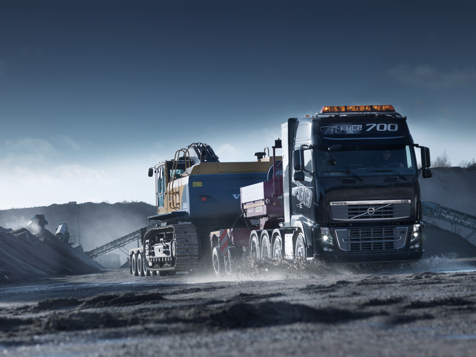 Lincah Cartoon: Heavy Vehicle FH16 700 Volvo Desktop Backgrounds