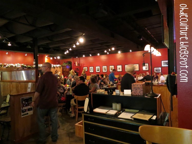 Oh deculture!: Introducing... Dining Out! (Bistro Figliulo) #
